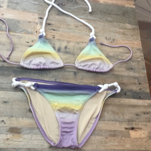 Multi colored string bikini - Picture 4 of 4